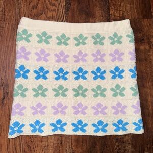 American Eagle Outfitters Cream Skirt with Floral Design